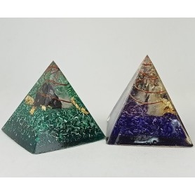 Pirámide de Orgonita Verde y Morado